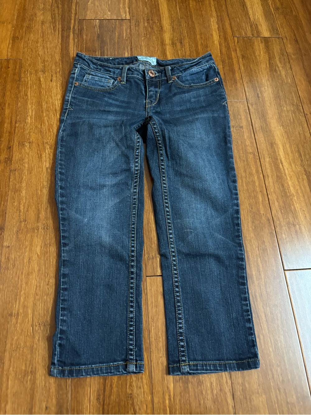 Aeropostale Cropped Capri Jeans Size 00